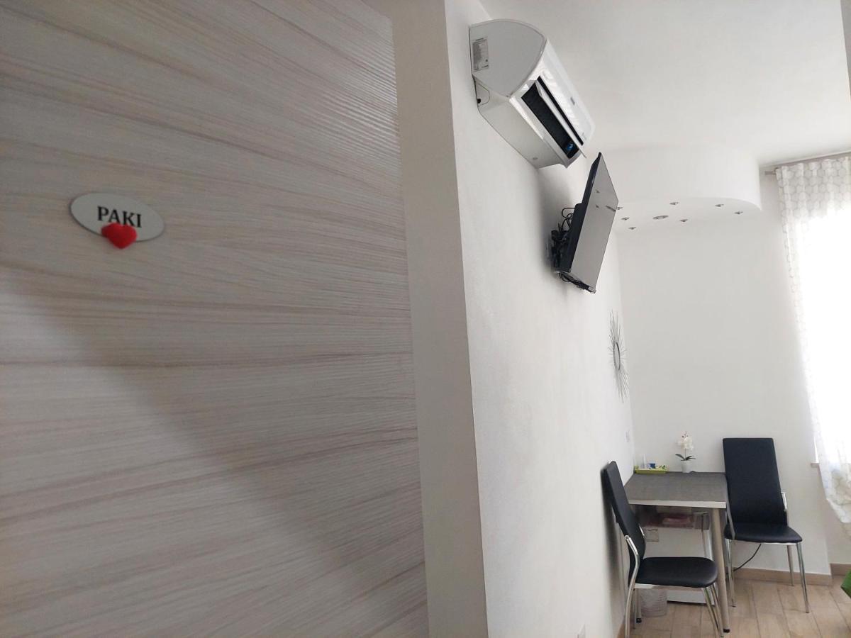 Vapama Rooms เวโรนา ภายนอก รูปภาพ