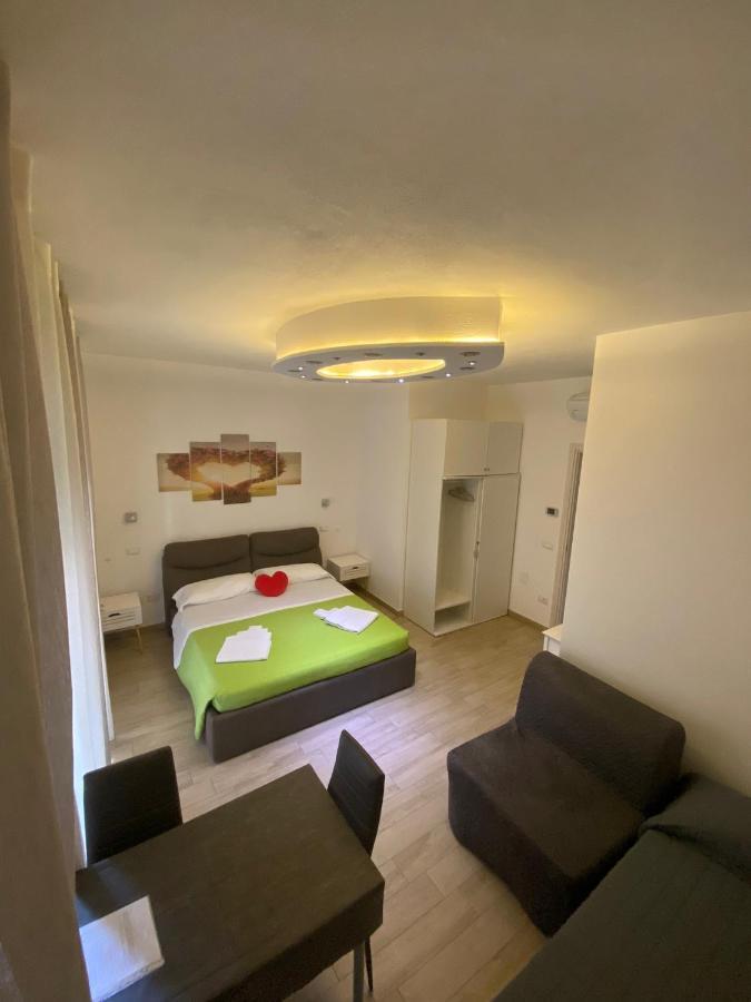 Vapama Rooms เวโรนา ภายนอก รูปภาพ