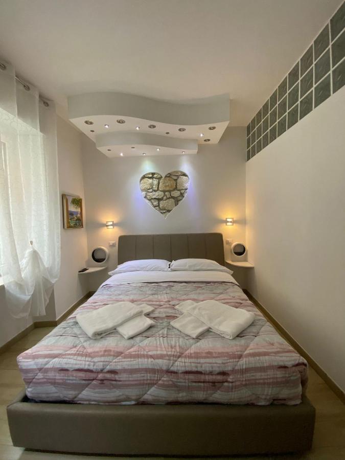 Vapama Rooms เวโรนา ภายนอก รูปภาพ